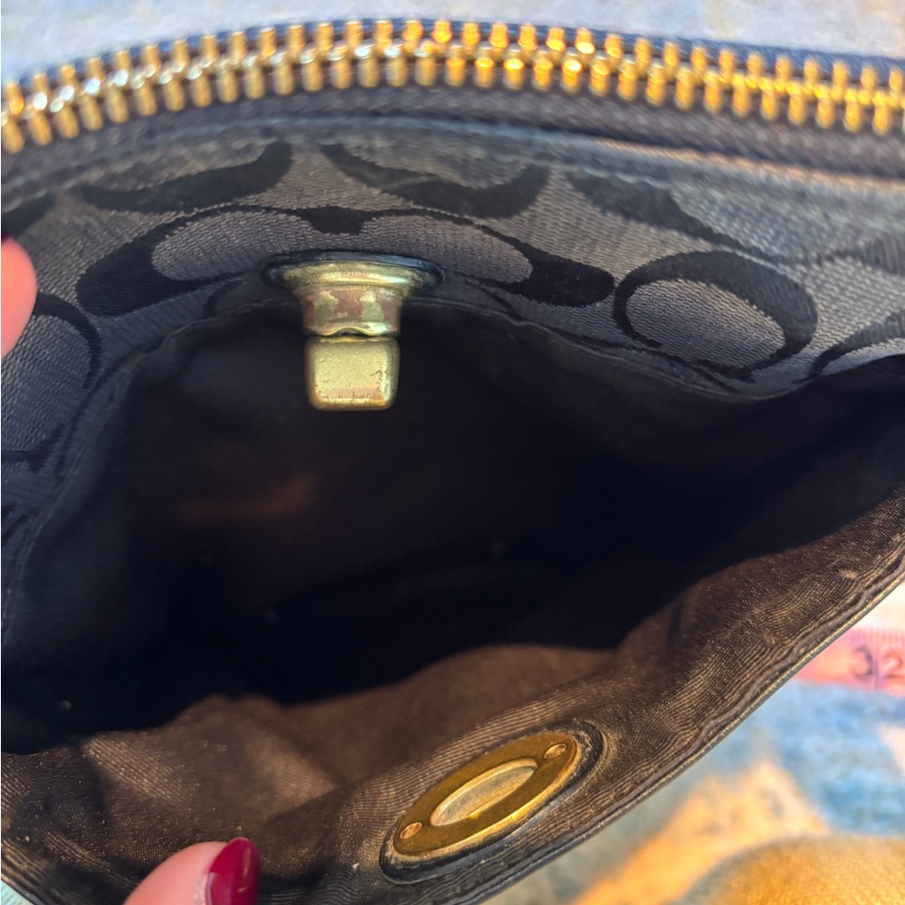 COACH 2010’s C print jacquard Black Crossbody Bag, adjustable strap - Picture 8 of 13